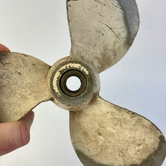 Vintage Outboard Motor Propeller 9" Prop OMC? Johnson Evinrude - Picture 3 of 5
